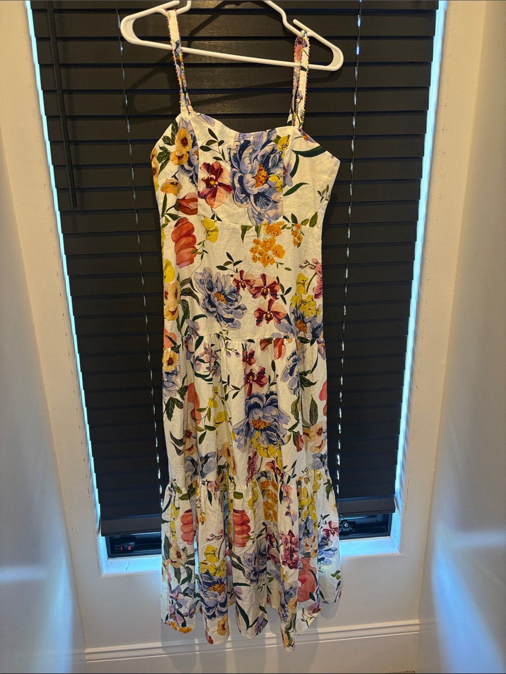 FARM Rio White Floral Tiered Maxi Dress with Multicolor Print